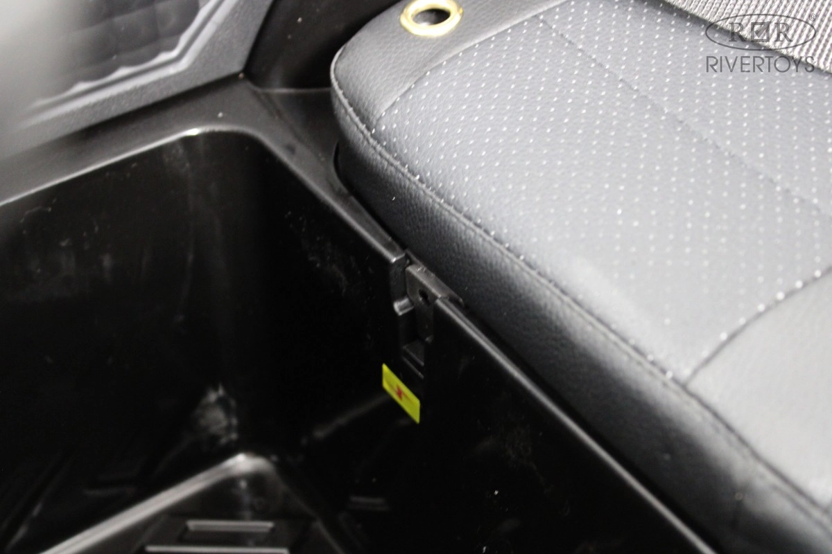 Детский электромобиль RiverToys G555GG черный bfykh9boac56l1xg6ix0v2j4pflj4z25