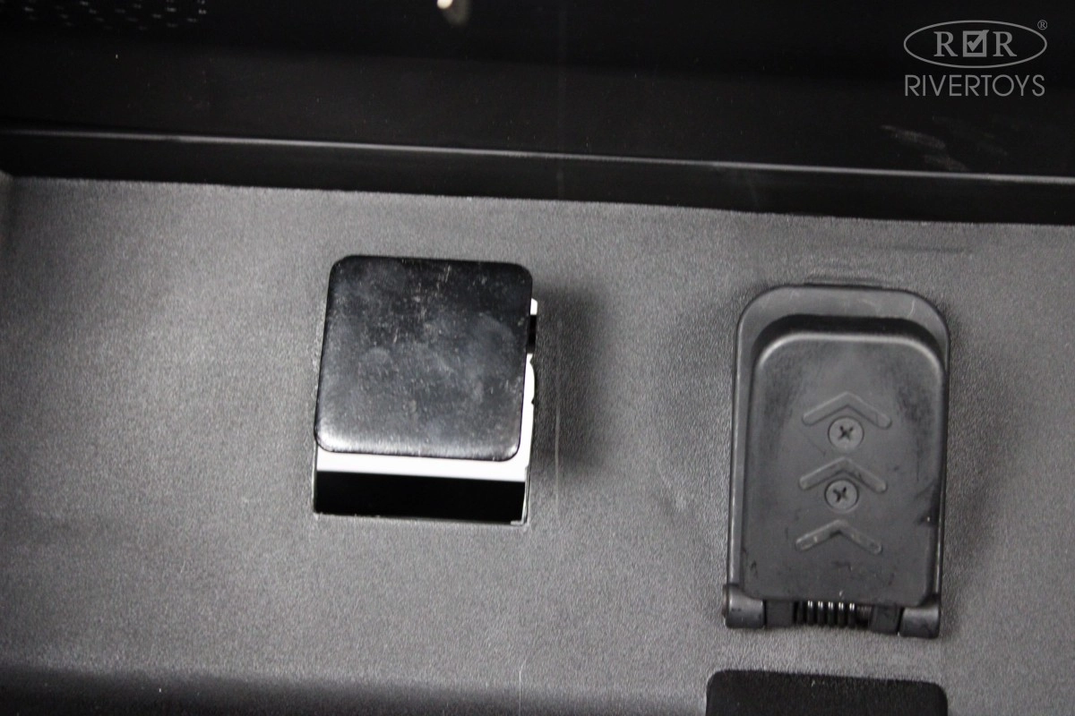 Детский электромобиль RiverToys M222MM красный zqtkax4d17m9dn1v35t1y0yuavpsycuq