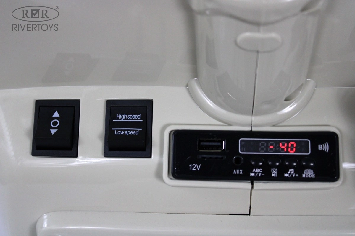 Детский электроскутер RiverToys VESPA M888MM серый rbk82fr1l7h563lpbu6je1ncr4ew3csf