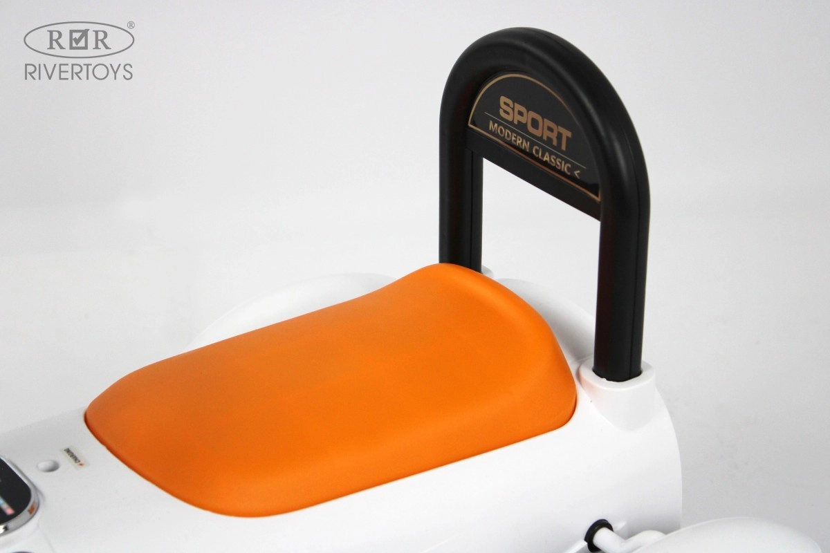 Детский электромобиль RiverToys K222PX белый qnqd8xvivi1msqg9ws3s1uhdqwgl17dr