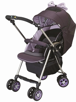 Прогулочная коляска Combi Miracle Turn Premier